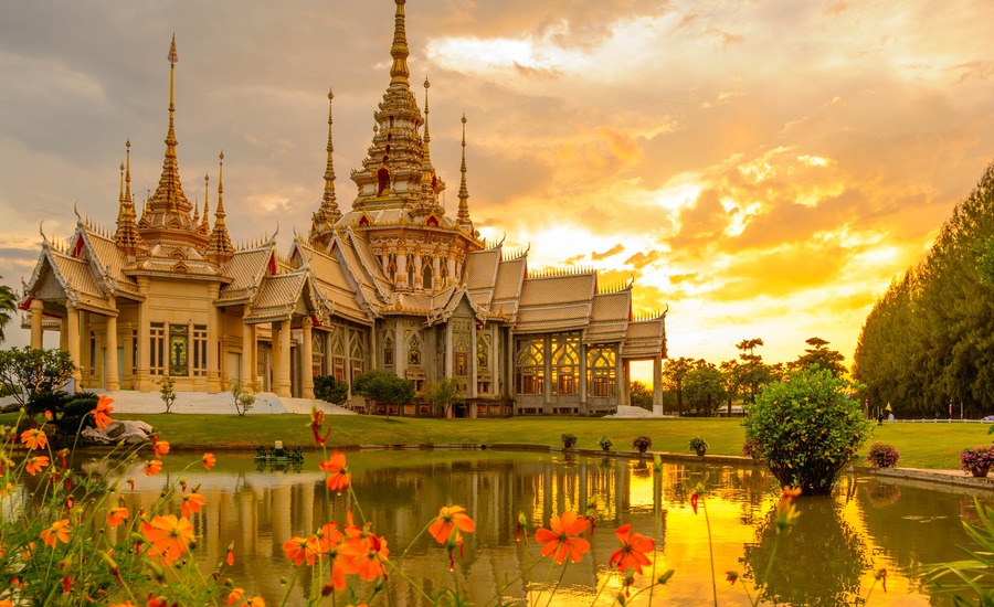 Carefully picking a time for a memorable Thailand trip