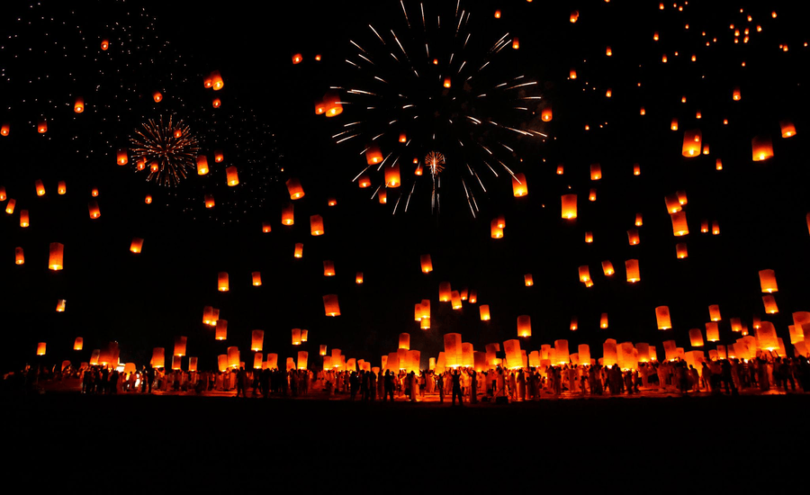 Yi Peng lantern festival in Chiang Mai, Thailand