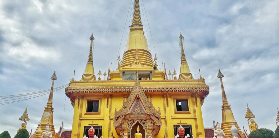 Day 4: Ayutthaya – Nakhon Sawan – Kamphaeng Phet (B)