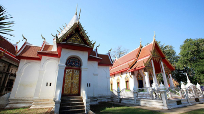 Wat Pak Khlong Makham Thao Temple (Luang Pu Suk Temple)