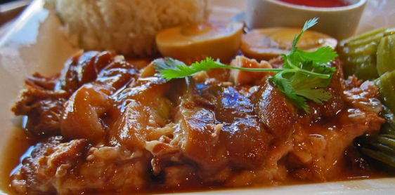 Day 13: Chiang Mai – Chiang Rai – Half day city tour (B)