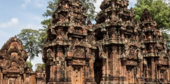Day 8: Siem Reap - Banteay Srei temple (B)