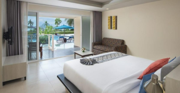 Anyavee Tubeak Beach