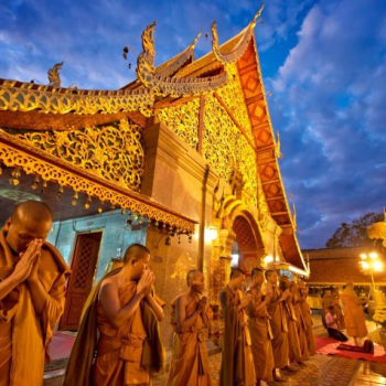 Half Day Doi Suthep & Hmong Hill Tribe Village