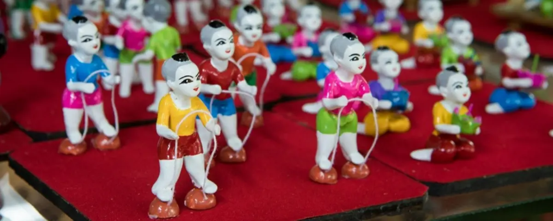 Ban Bang Sadet Court Doll Center