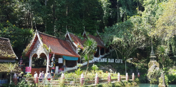 Day 1: CHIANG MAI – CHIANG DAO CAVE – MUANG KONG (-/L/D)