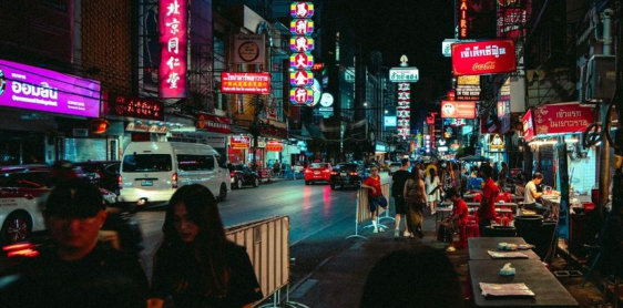 Day 2: Bangkok City Tour – Night street food tour (B/D)