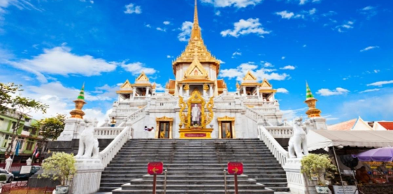 Day 2: Bangkok City Tour - Thonburi Canals - Evening Street Food Tour (B/D)