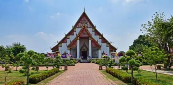 Day 4: Kanchanaburi – Ayutthaya (B)
