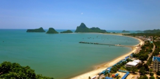 Day 3: Hua Hin- Kuiburi (86 km) (B, L, D)