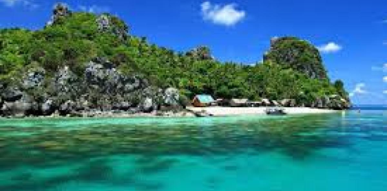 Day 6: Chumphon Beach free & easy (B)