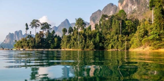 Day 9: Chiang Mai – Flight to Surat Thani – Khao Sok (B) No Guide in Surat Thani/Khao Sok