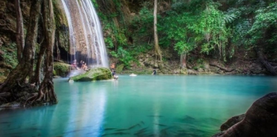 Day 5: Kanchanaburi – Erawan Park – Ayutthaya (B)