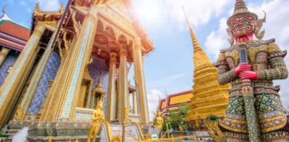 Day 2: Bangkok city (B)