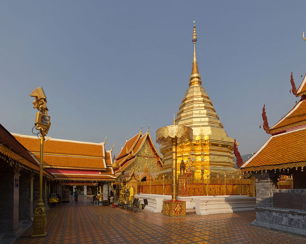 wat-phra-that-doi-suthep-3