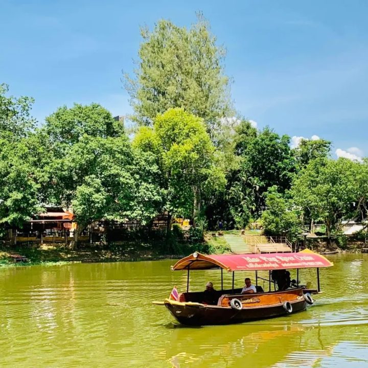 Private Cruise on the Mae Ping River