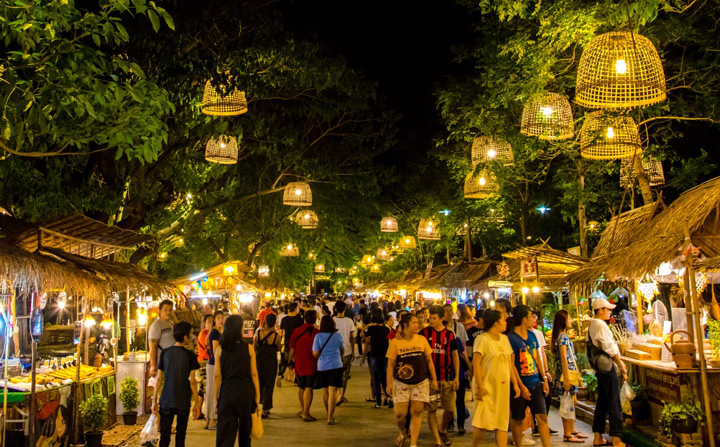 Ayutthaya-Weekend-Night-Market