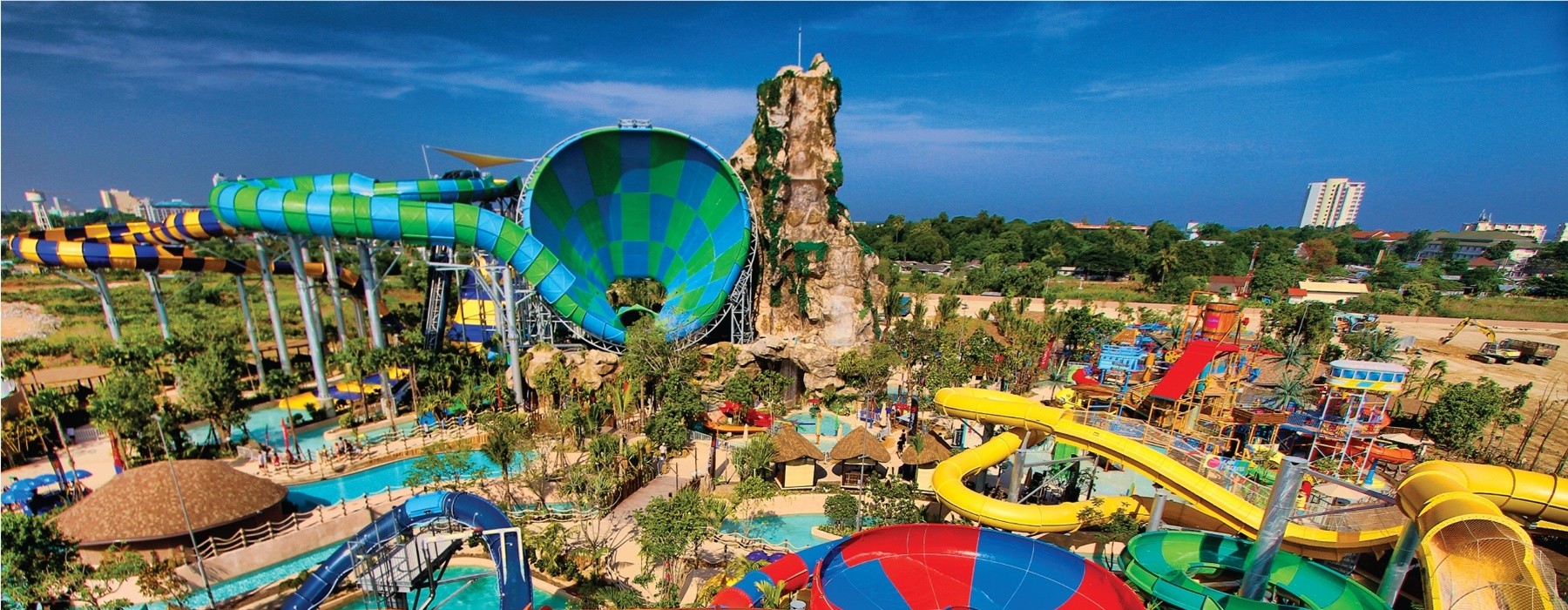 Vana Nava water jungle park