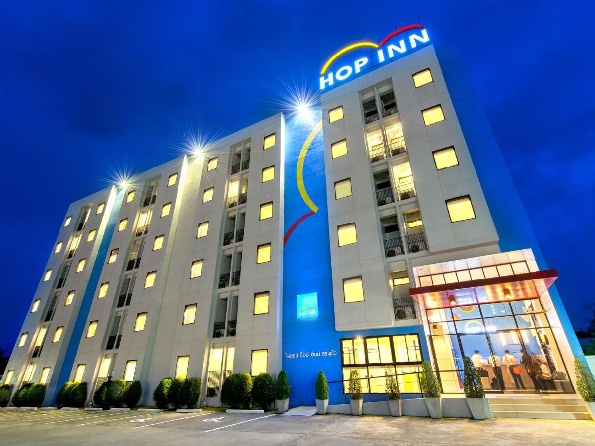 best-hotels-in-chiang-mai-hop-inn-chiang-mai