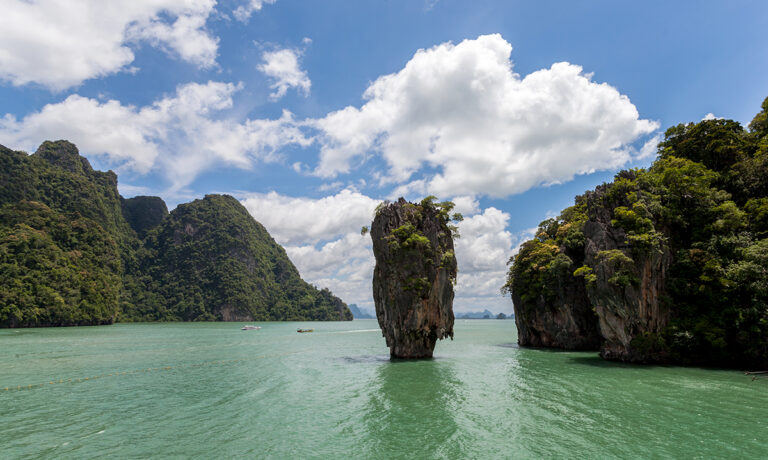 best places to visit in thailand april