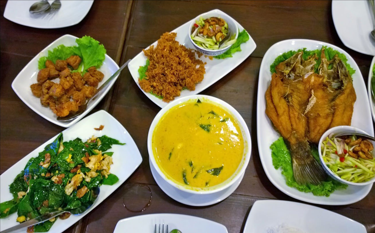 One Chun Cafe Restaurant Phuket
