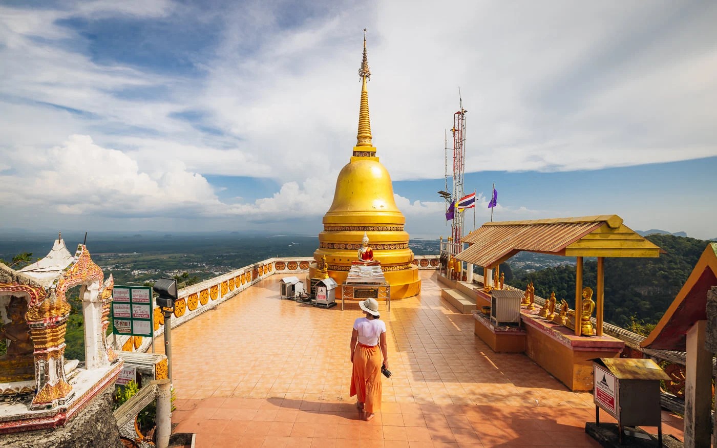 Wat Tham Suea Krabi